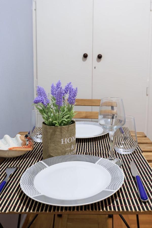 Aiolos Koukaki Center Apartment Atene Esterno foto